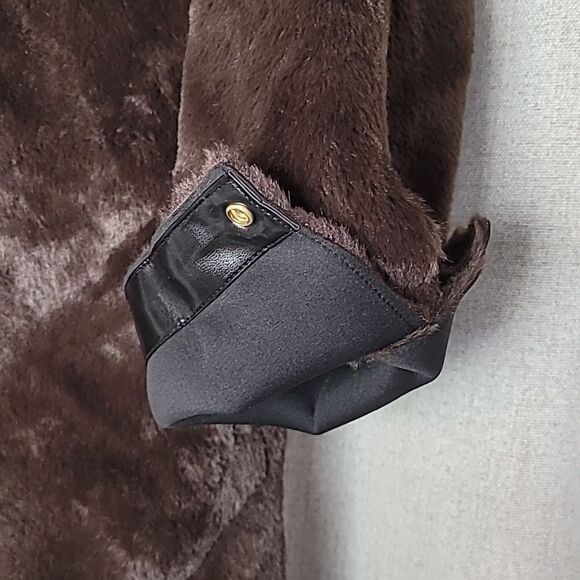 NWT ASOS Pull&Bear faux fur jacket with poppers in chocolate Size Small - Picture 7 of 10